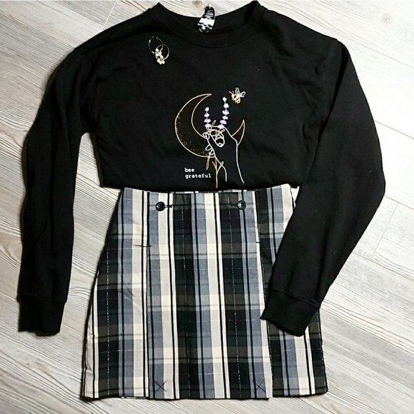 𝅺neutral TONES PLAID MINI SKIRT - Picture 1 of 2